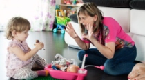 Rodinám s dieťaťom s poruchou sluchu pomôže mobilný pedagóg