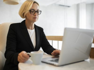 Firmy potrebujú viac žien na najvyšších pozíciách. Pomôcť môže aj rodový audit